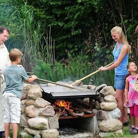 Tatil Evi Charming Holiday In Mecklenburg With Garden *
